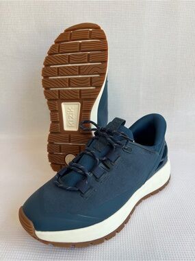Like New! Kizik Wasatch Sneakers Tidepool Teal Blue Women’s Shoe Size 8
